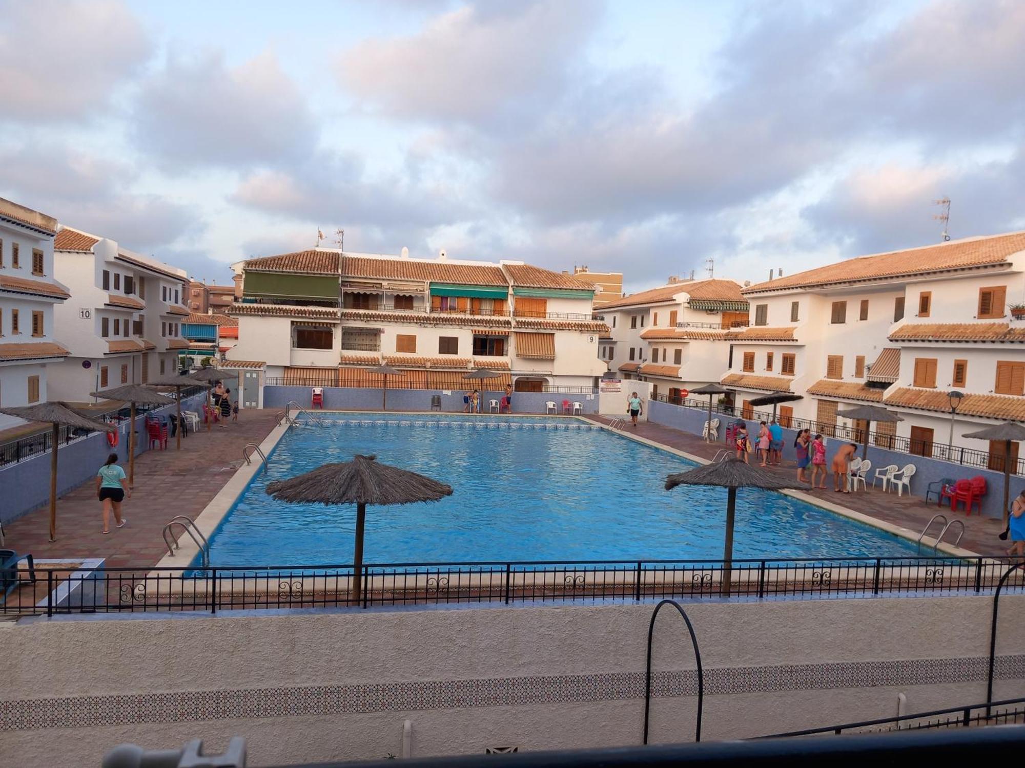 Vacaciones En Playa Del Tamarit Santa Pola Exterior foto